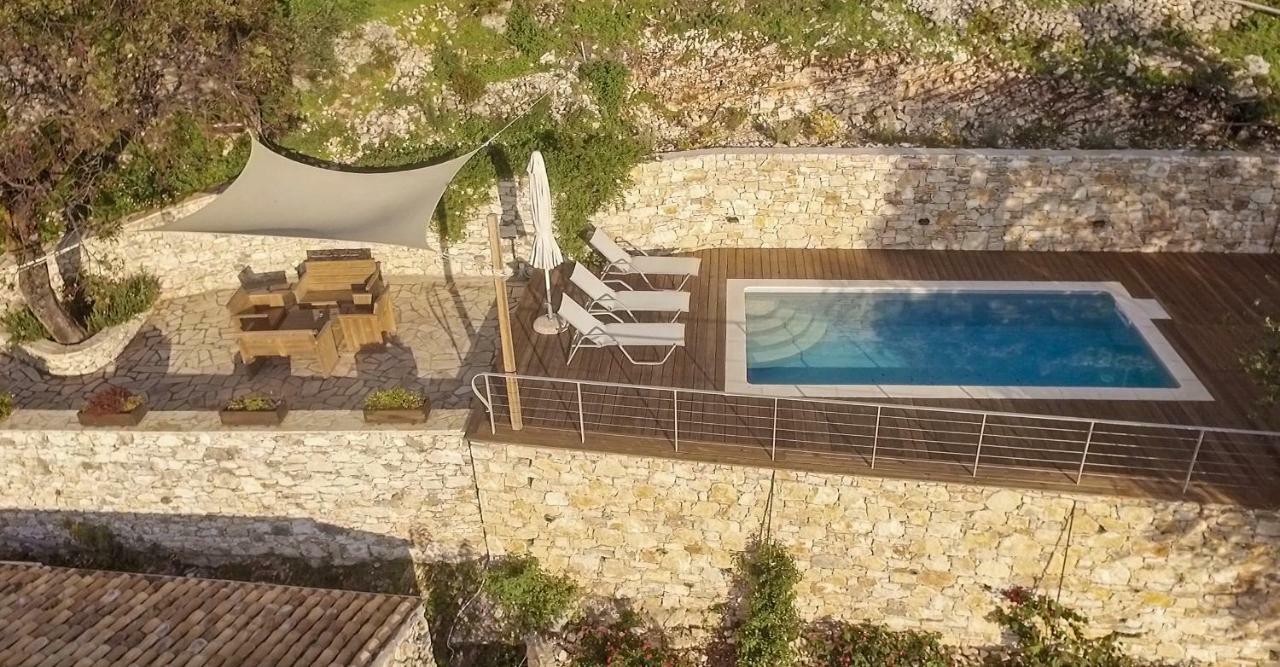 Pensjonat Castelli Olive Press Acharavi  Zewnętrze zdjęcie